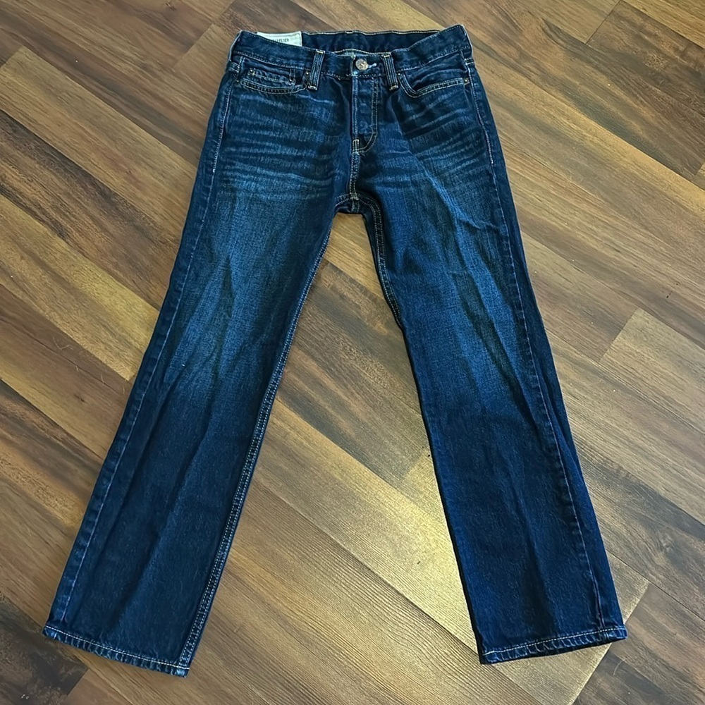 Hollister 26x28 Dark Wash Blue Jeans- Boot Cut